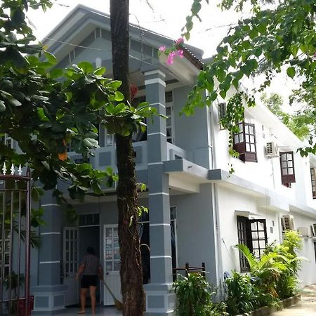 Nguyet Anh Guesthouse Lang Co Bagian luar foto